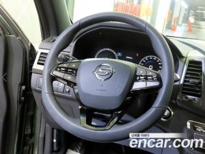 Ssangyong Rexton Дизель 2.2 4WD 2023 года из Южной Кореи