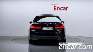 BMW 5-Series 520i M Sport 2021 года из Южной Кореи