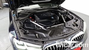 BMW 5-Series 520i M Sport 2021 года из Южной Кореи