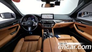 BMW 5-Series 520i M Sport 2021 года из Южной Кореи
