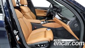 BMW 5-Series 520i M Sport 2021 года из Южной Кореи