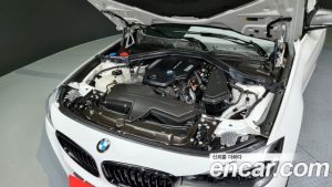 BMW Gran Turismo GT 320d M Sport Premium 2020 года из Южной Кореи