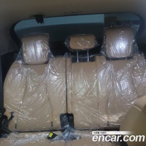 Kia Carnival Бензин 7-Seater Signature 2023 года из Южной Кореи