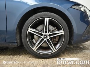 Mercedes-Benz A-Class A250 4MATIC SEDAN 2020 года из Южной Кореи
