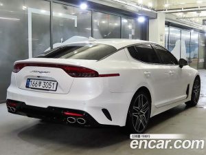 Kia Stinger 2.5 Meister 2021 года из Южной Кореи
