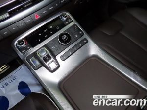 Hyundai Palisade Бензин 3.8 2WD 2023 года из Южной Кореи