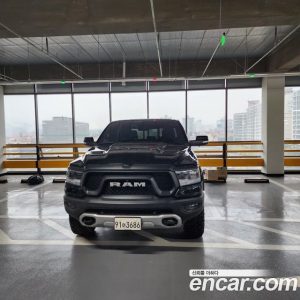 Dodge Ram Pick Up 5.7 2020 года из Южной Кореи
