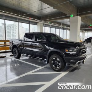 Dodge Ram Pick Up 5.7 2020 года из Южной Кореи