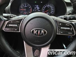 Kia K3 Prestige 2020 года из Южной Кореи