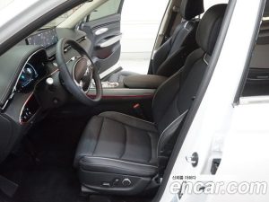 Genesis GV70 2.5T Бензин 2WD 2023 года из Южной Кореи