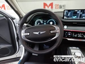 Genesis GV70 2.5T Бензин 2WD 2023 года из Южной Кореи