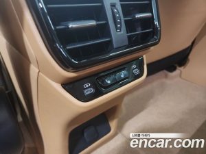 Lexus RZ Luxury 2023 года из Южной Кореи