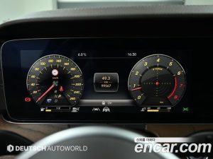 Mercedes-Benz E-Class E300 4MATIC Exclusive 2020 года из Южной Кореи