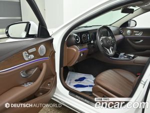 Mercedes-Benz E-Class E300 4MATIC Exclusive 2020 года из Южной Кореи