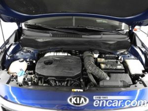 Kia Seltos Бензин 1.6 Turbo 2WD 2021 года из Южной Кореи