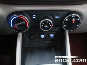Hyundai Venue 1.6 Modern 2020 года из Южной Кореи