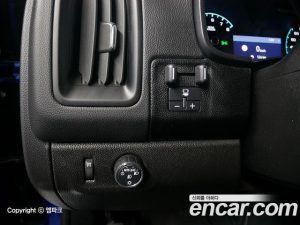 ChevroletGMDaewoo Colorado 3.6 Extreme 2WD 2020 года из Южной Кореи