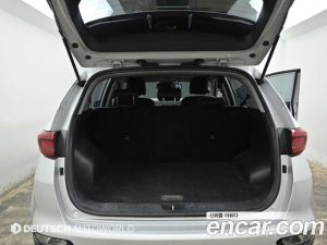 Kia Sportage Дизель 1.6 4WD 2022 года из Южной Кореи
