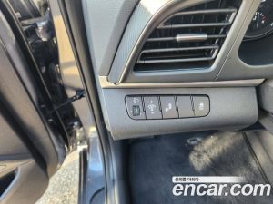 Hyundai AVANTE 1.6 2020 года из Южной Кореи