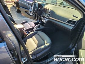 Hyundai AVANTE 1.6 2020 года из Южной Кореи