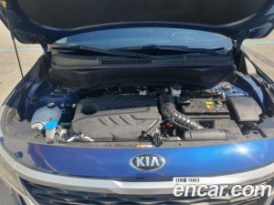 Kia Seltos Дизель 1.6 4WD 2020 года из Южной Кореи