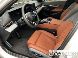 BMW i5 eDrive 40 M Sport 2024 года из Южной Кореи