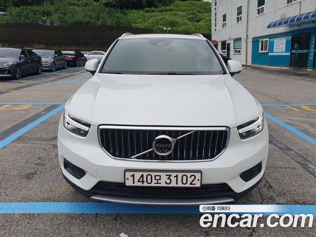 Volvo XC40 T4 Inscription 2020 года из Кореи