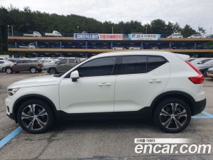 Volvo XC40 T4 Inscription 2020 года из Южной Кореи