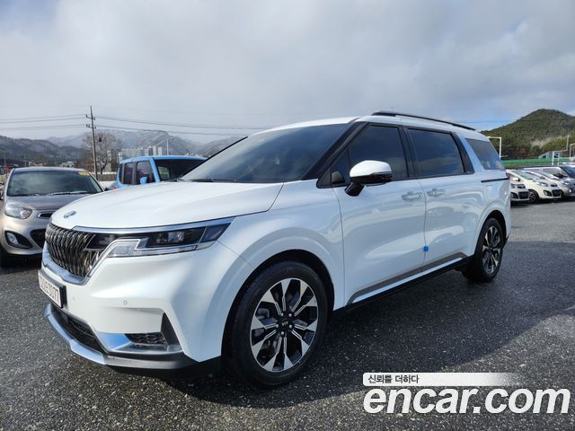 Kia Carnival 7-Seater Noblesse 2021 года из Кореи