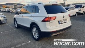 Volkswagen Tiguan 2.0 TDI Premium 2020 года из Южной Кореи
