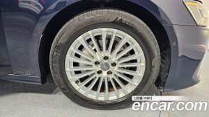 Audi A6 40 TDI Premium 2021 года из Южной Кореи