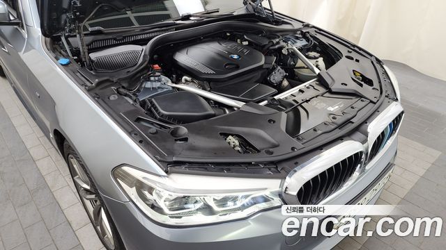 36551935_006.jpg BMW 5-Series 520d M Sport Plus 2020 года из Южной Кореи