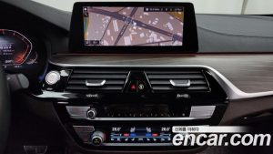 BMW 5-Series 520d M Sport Plus 2020 года из Южной Кореи