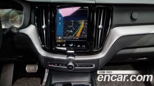 Volvo XC60 T8 R-디자인 2021 года из Южной Кореи