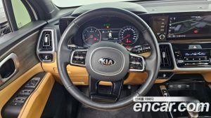 Kia Sorento Дизель 2.2 2WD 2021 года из Южной Кореи