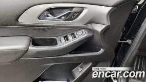 ChevroletGMDaewoo Traverse 3.6 AWD RS 2020 года из Южной Кореи