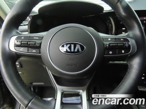 Kia K5 2.0 2020 года из Южной Кореи