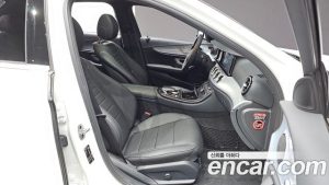 Mercedes-Benz E-Class E250 Avantgarde 2020 года из Южной Кореи