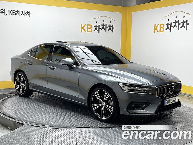 Volvo S60 B5 Inscription 2021 года из Кореи