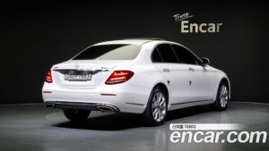 Mercedes-Benz E-Class E300 4MATIC Exclusive 2020 года из Южной Кореи