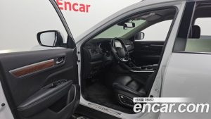 Renault-KoreaSamsung QM6 2.0 GDe RE Signature 2WD 2020 года из Южной Кореи