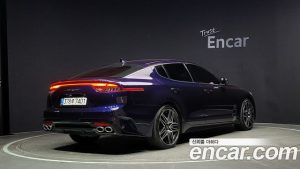 Kia Stinger 2.5 платина 2021 года из Южной Кореи