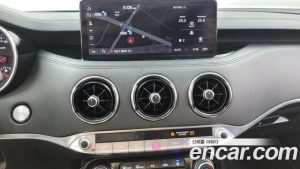 Kia Stinger 2.5 платина 2021 года из Южной Кореи