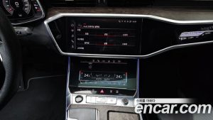 Audi A7 55 TFSI 4WD Premium 2021 года из Южной Кореи