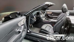 Mercedes-Benz C-Class C200 Cabriolet 2020 года из Южной Кореи