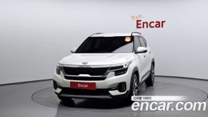 Kia Seltos Дизель 1.6 4WD 2020 года из Южной Кореи