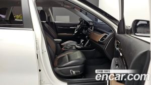 Kia Seltos Дизель 1.6 4WD 2020 года из Южной Кореи