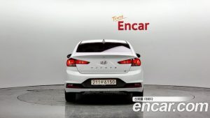 Hyundai AVANTE 1.6 2020 года из Южной Кореи