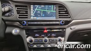 Hyundai AVANTE 1.6 2020 года из Южной Кореи