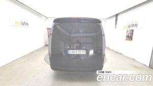 Hyundai Staria 4WD Lounge 9-Seater 2023 года из Южной Кореи